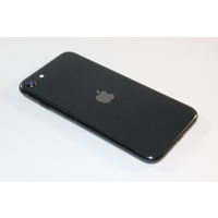 Телефон Apple iPhone SE 2022 64GB