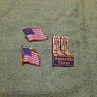 Значки США.