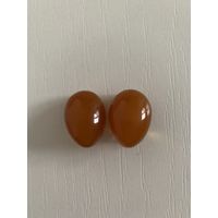 Янтарь. Клипсы из янтаря