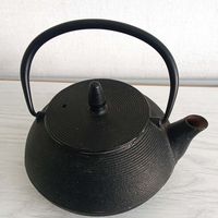 Чайник чугунный, заварочный