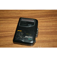Плеер Sony Walkman начало 90-х