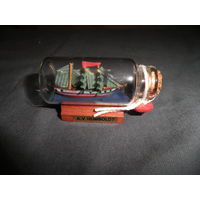 Миниатюра Парусник A.V.HUMBOLDT в стеклянной бутылочке.С рубля.