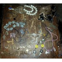 Бижутерия ожерелья бусы колье одним лотом