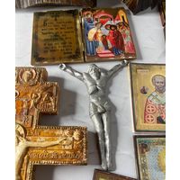 Лот икон и крестов
