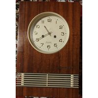 Часы настенные СССР. Янтарь. Состояние!