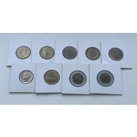 ИТАЛИЯ  сборный лот 9 монет в холдерах