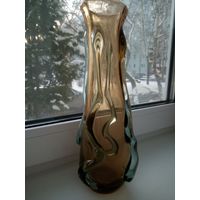 Шикарная ваза.Ручная работа. "Гутничество"