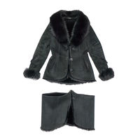 Дубленка женская из двух частей.