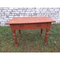 Стол старинный с двумя шуфлядами 76/111/66