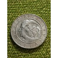 Италия 500 лир 1990 г ( 500 лет открытию Америки )