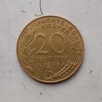 20 сантимов 1983 года Франция. Пятая Республика. Красивая монета! Родная патина!