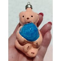 Елочные игрушки, стекло, медведь, мишка с мячем