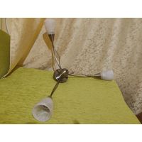 Люстра 3-рожковая с плафонами