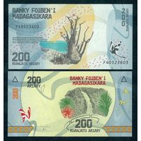 Мадагаскар 200 ариари 2017 год, UNC