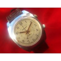 Часы ПОЛЕТ 2612 СИГНАЛ с БУДИЛЬНИКОМ из СССР 1980-х