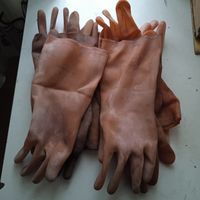 Перчатки резиновые