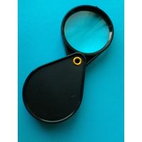 Лупа Складная - Диаметр 5 см - Шестикратное Увеличение - Новая в Упаковке.