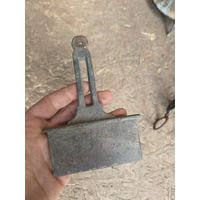 Засов от старинного бронзового утюга