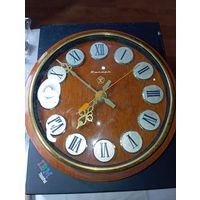 Часы Янтарь . СССР .
