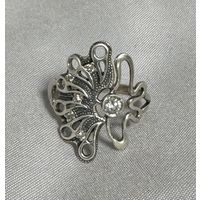 Кольцо серебряное 925 пробы. 6