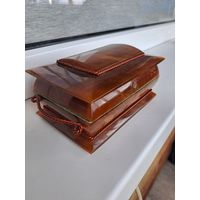 Шкатулка СССР имитация янтаря