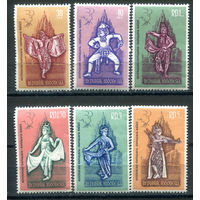 Индонезия - 1962г. - национальные костюмы, культура, искусство - 6 марок - полная серия, MNH, 1 марка с вмятинками на клее [Mi 323-328]. #4-W1-Z-1-5