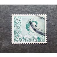 Марка Австралия 1959 год Королева