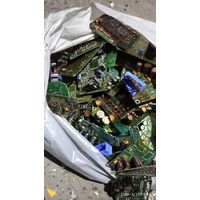 Платы 50 шт без чернозёма, остались на платах транзисторы и безкорп км