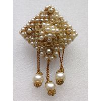 Все лоты с 1р.Большая брошь