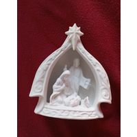 Вертеп / рождественская сцена со святым семейством