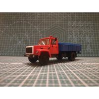 Масштабная модель ГАЗ-3309 Масштаб 1/43