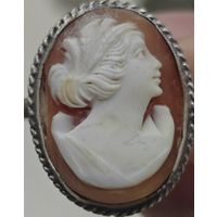 Колечко серебряное с Камея. 4.5 грамма.