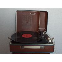 Электрофон "Юность 301"(СССР)