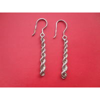 Серьги серебро, проба 916.Вес 3.76 гр.