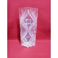 С рубля без мц. ваза хрустальная спортивная Неман, 22х10х6.5см. 1.3кг