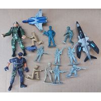 Солдатики фигурки игрушки воины