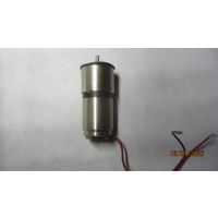 Электродвигатель пост. тока с редуктором 64:1 (Swiss made)