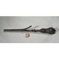 Щипцы для  завивки усов   серебро ( ручка )