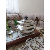 Серебряный заварник