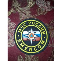 Шеврон МЧС России, также известный как EMERCOM