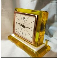 Часы настольные Молния. СССР. Механика. 70-е гг. Редкий вариант!