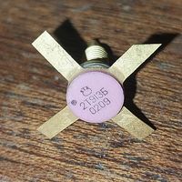 Транзистор КТ913Б