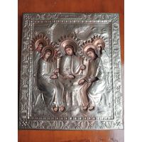 Икона Троица Ветхозаветная Живоначальная. Оклад, доска. 31 см на 27 см. Торги с 1 рубля. МЦ.