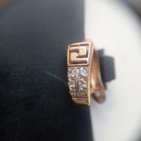 Сережка золотая одиночка