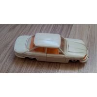 Модель Коллекционная СССР в масштабе 1:43.Пластмасса.Тбилиси