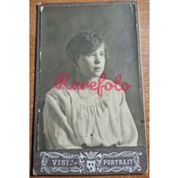 1921 Визит-портрет девушка ретро студийное фото анонимное