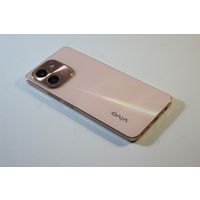 Телефон Vivo Y28 8GB/256GB международная версия (розовое золото)