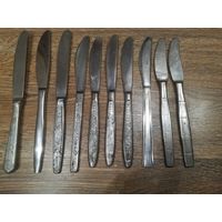 Столовые ножи. С рубля.