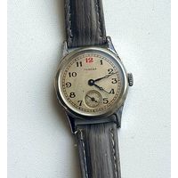 Часы Победа красная 12