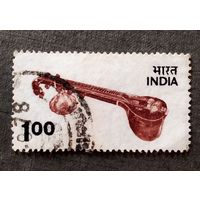 Марка Индия 1975 год Музыкальный инструмент